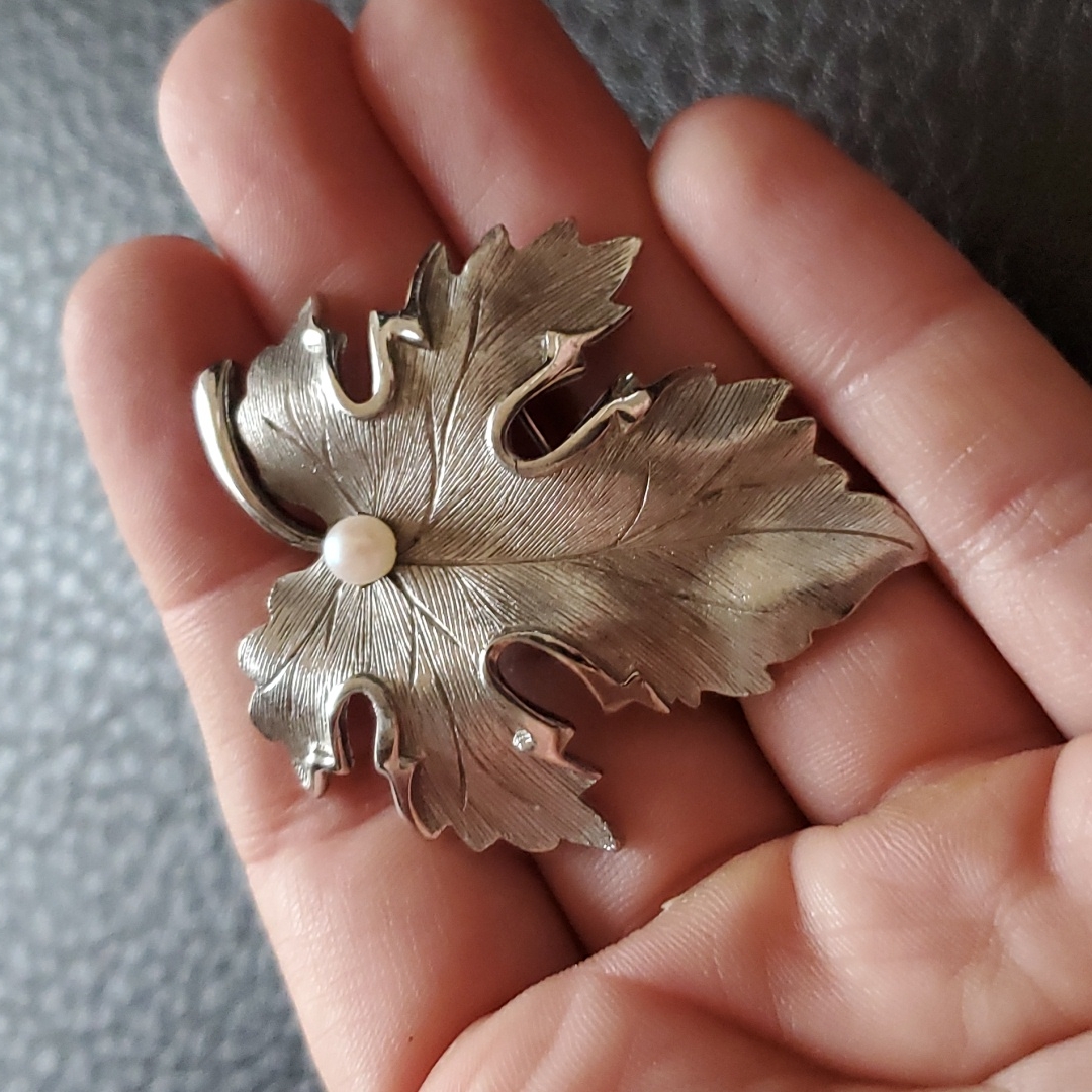 Vtg Brooch